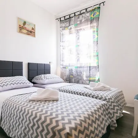 Apartment Royal 2 Stomorska