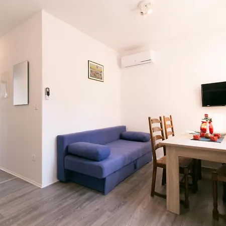 Apartment Royal 2